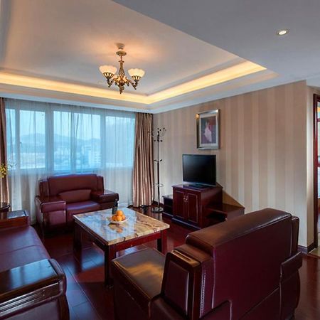 Vienna Hotel Shenzhen Fenghuang Road Εξωτερικό φωτογραφία